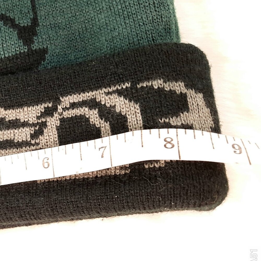 Indigenous Design warm hat - Picture 11 of 12